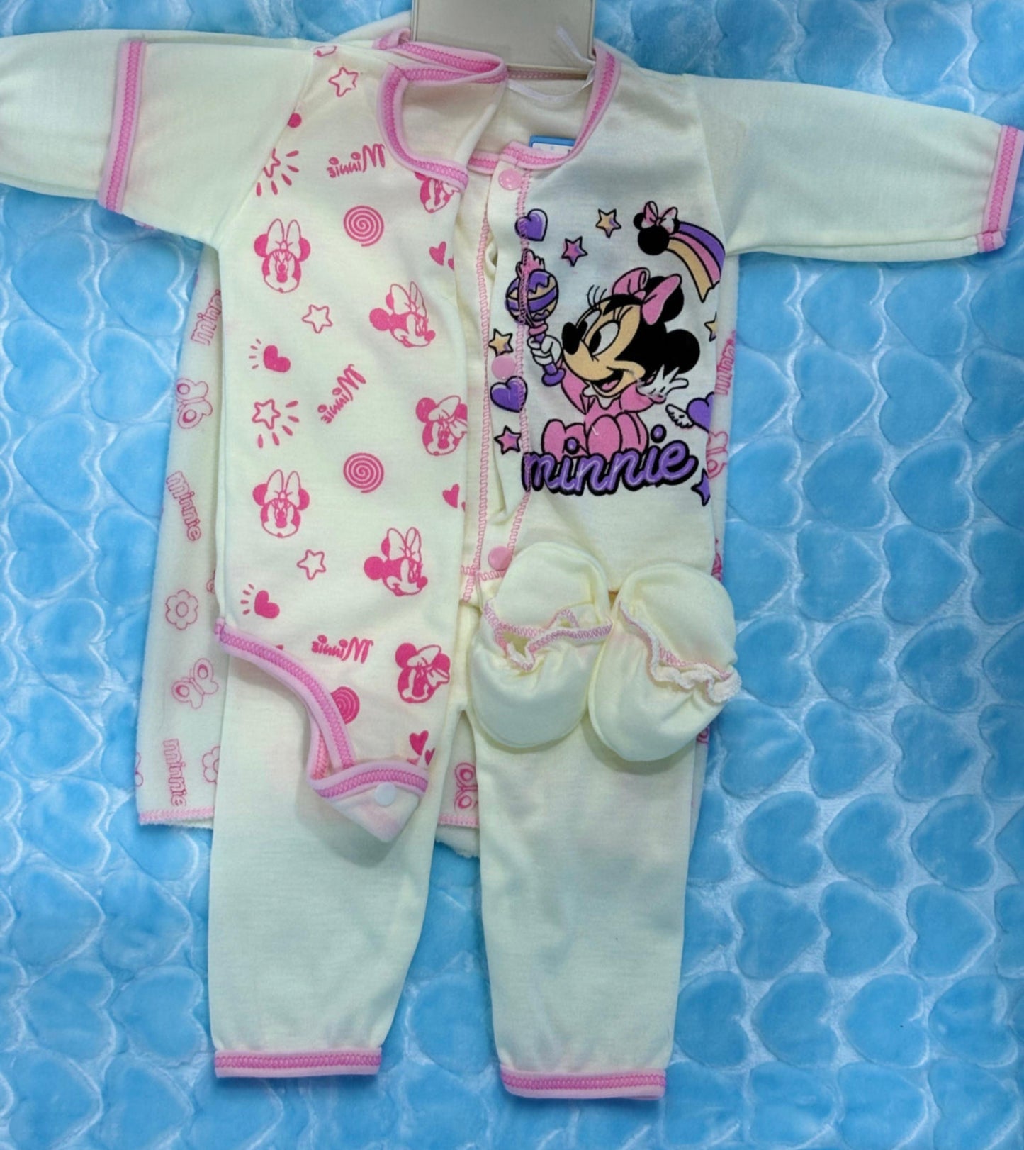 SET DE 4 PIEZAS PARA TU BEBÉ